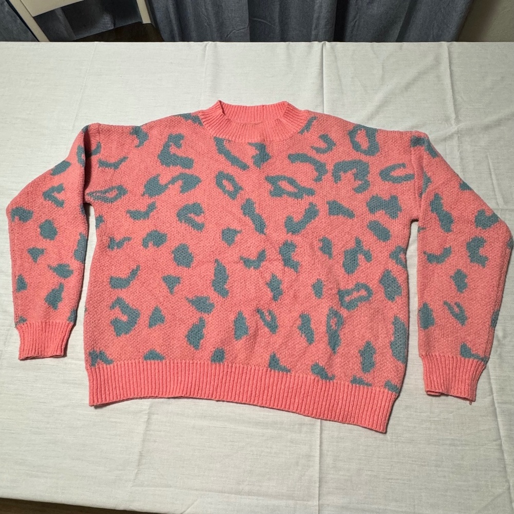 knitted woman sweater pink with blue pattern design size large brand shein